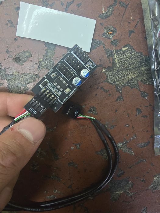 9 пинови usb разклонители