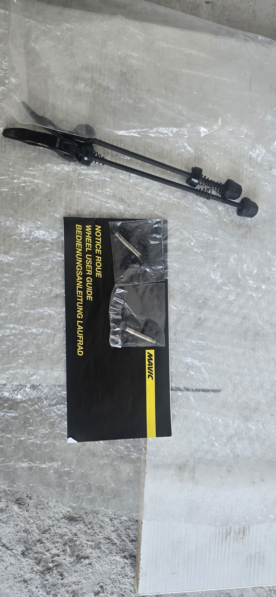 Шосейни капли Mavic Aksium Elite UST