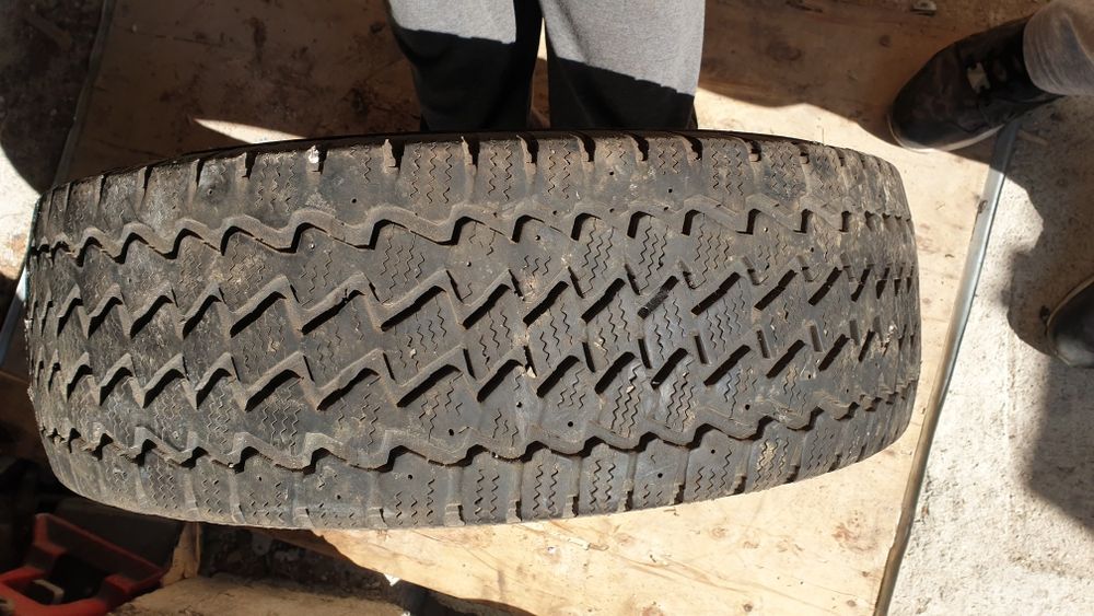 Гума 205 65 16 С континентал