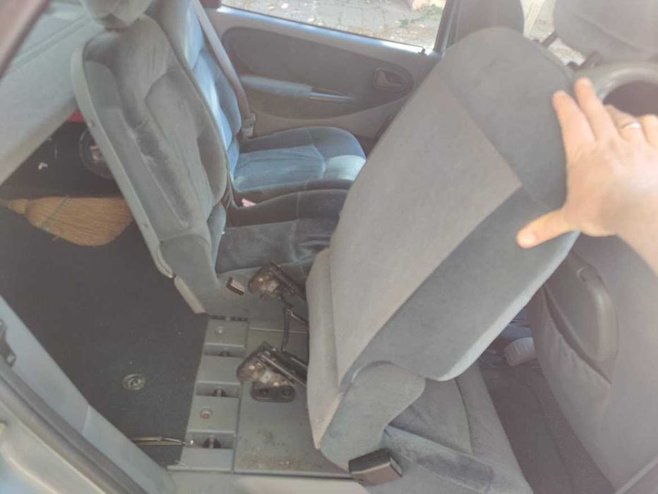 Renault Megane Scenic 1.6 с Газ