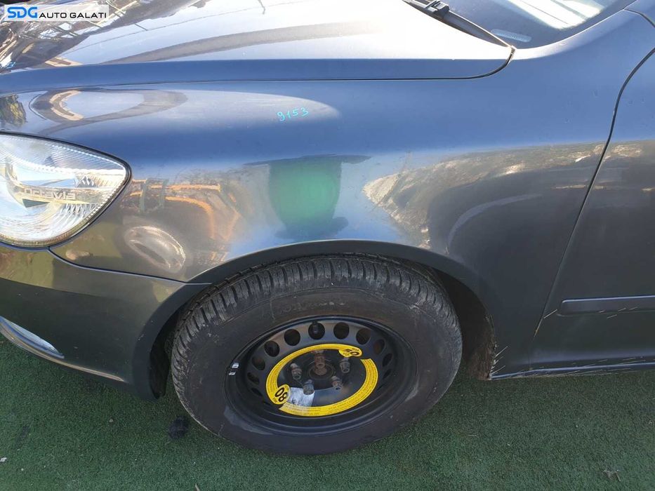 Aripa Stanga Fata Skoda Octavia 2 2008 - 2013 Culoare 9153 [C4048]