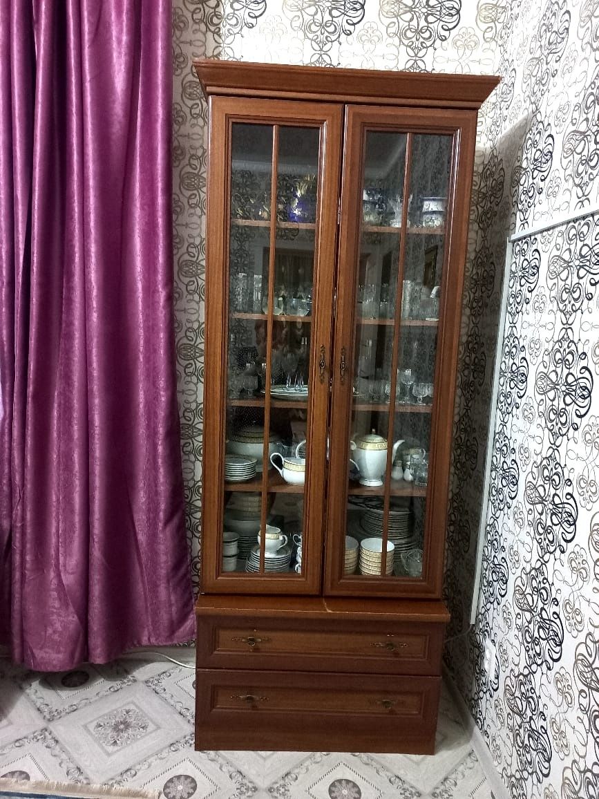 Сервант для гостиной