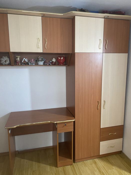 Mobila in stare foarte buna