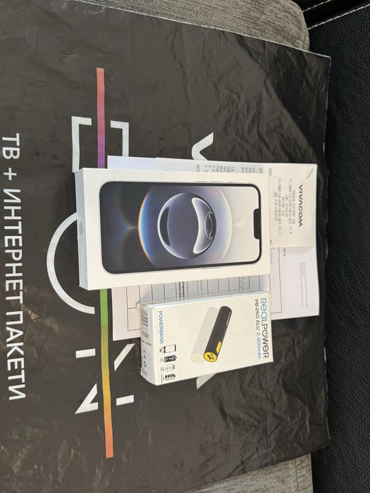 ЗАПЕЧАТАН 128GB iPhone 16е Vivacom  Гаранция 2027 г. White / Бял