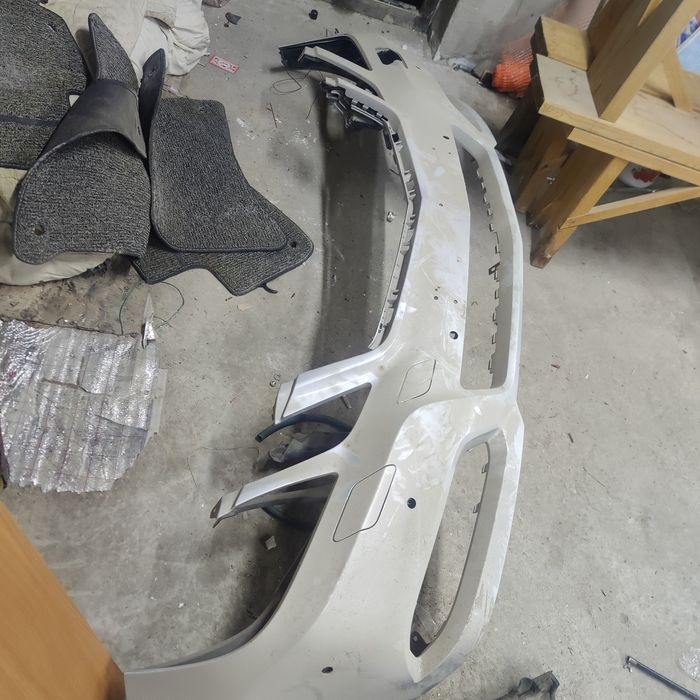 Mercedes-Benz E-Class (W212)