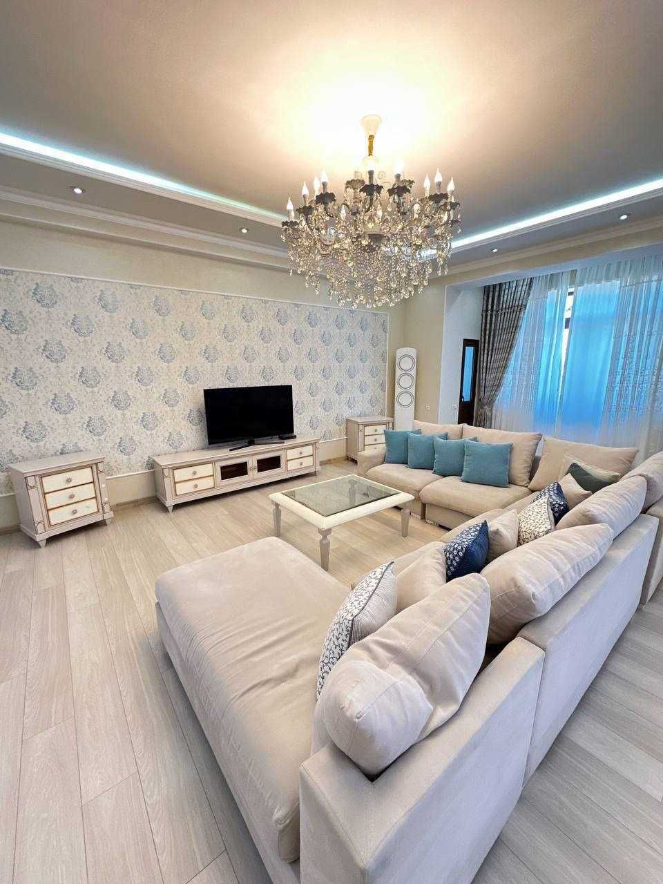 СДАМ 3х комн 3\9 рядом метро БИЙ/Пушкинская/Максим Горький Мир*