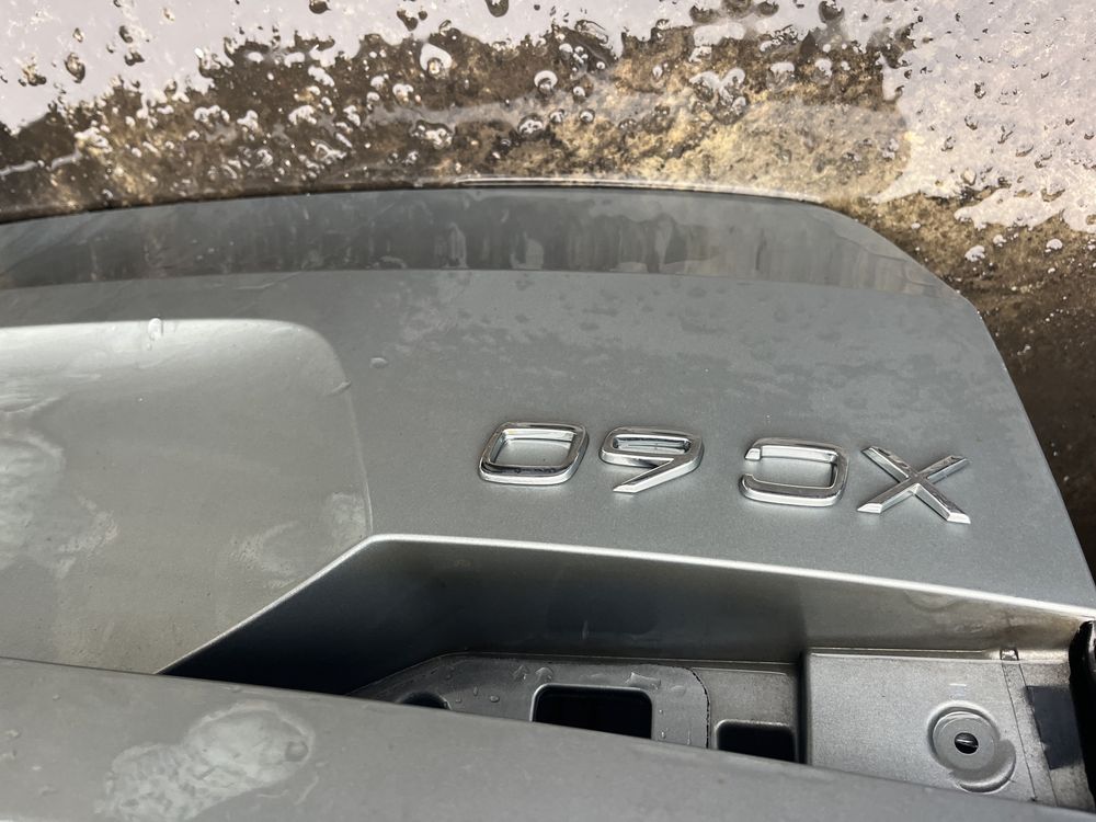 Капак,багажник Volvo XC 60 2018-