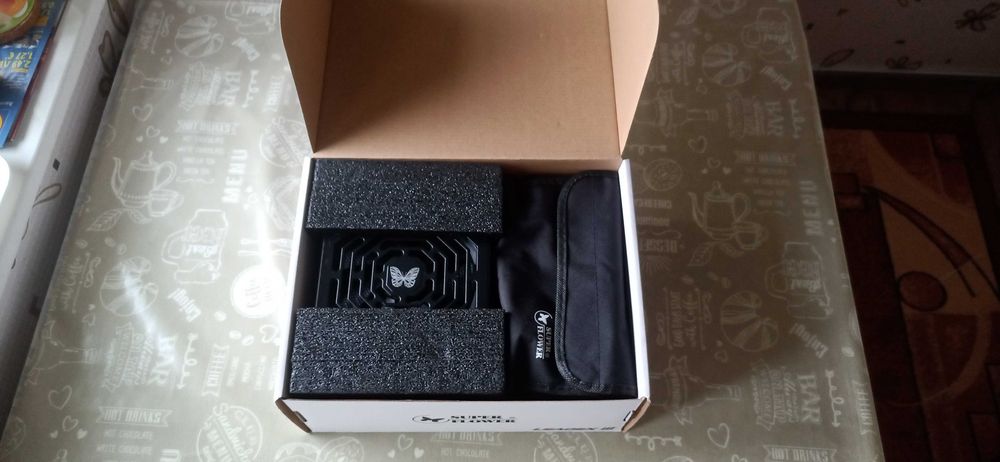 Продавам захранване Super Flower Leadex III 550W