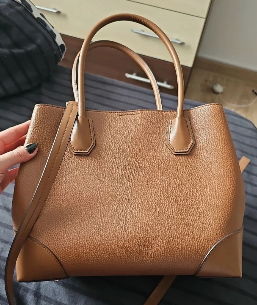 Geanta Michael Kors