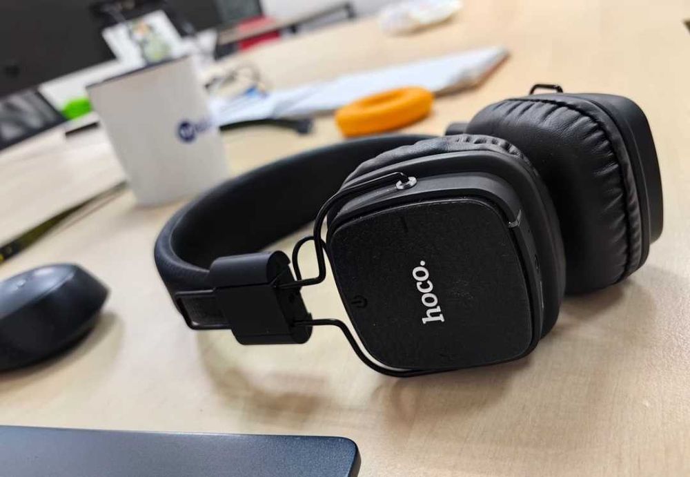 Блютуз-наушники гарнитура