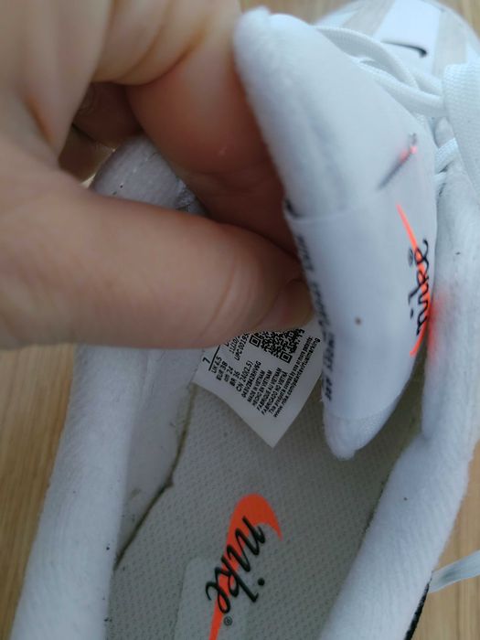 Оригинални маратонки