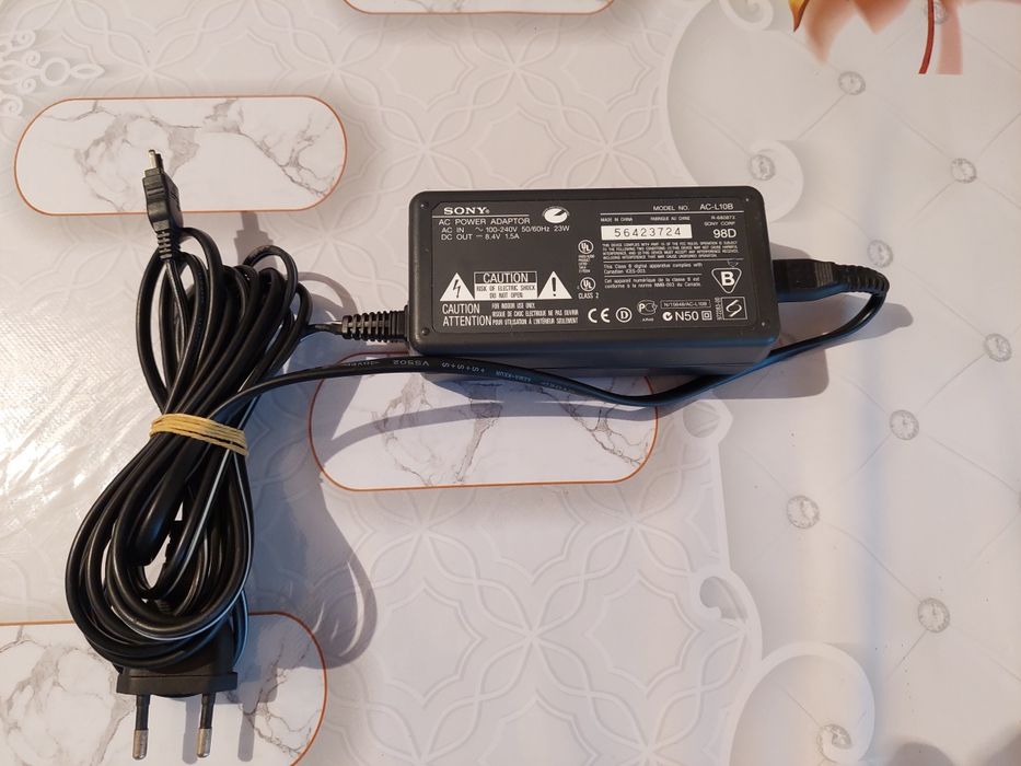 Блок питания Sony AC-L10B 8.4V