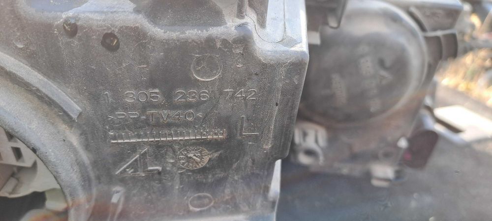 Фарове за Volkswagen Touran II 2015г. 1.6TDI 105к.с