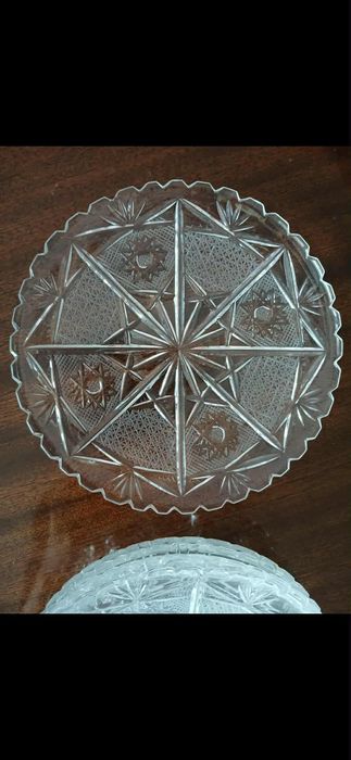 Кристални чинийки