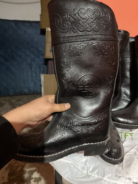 Унты с Монголий натуралная кожа и мех волк каскыр сабака як