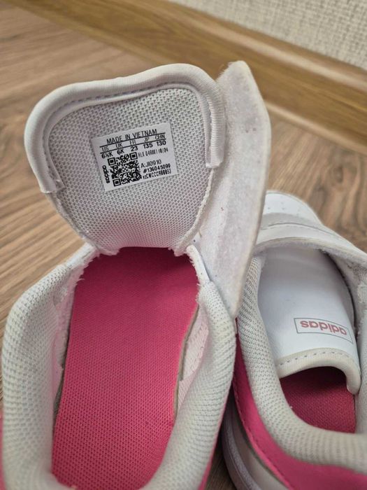 Детски маратонки Adidas номер 23