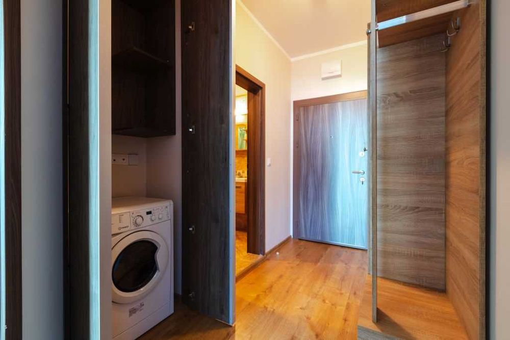 Дава се под наем Двустаен апартамент в Бургас, Лазур - 69 кв.м за 650 € - Снимка #3