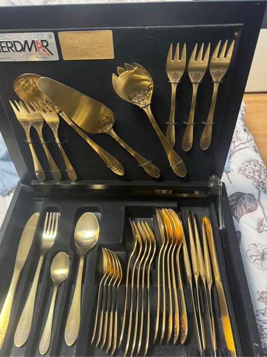 Сет прибори злато 24к