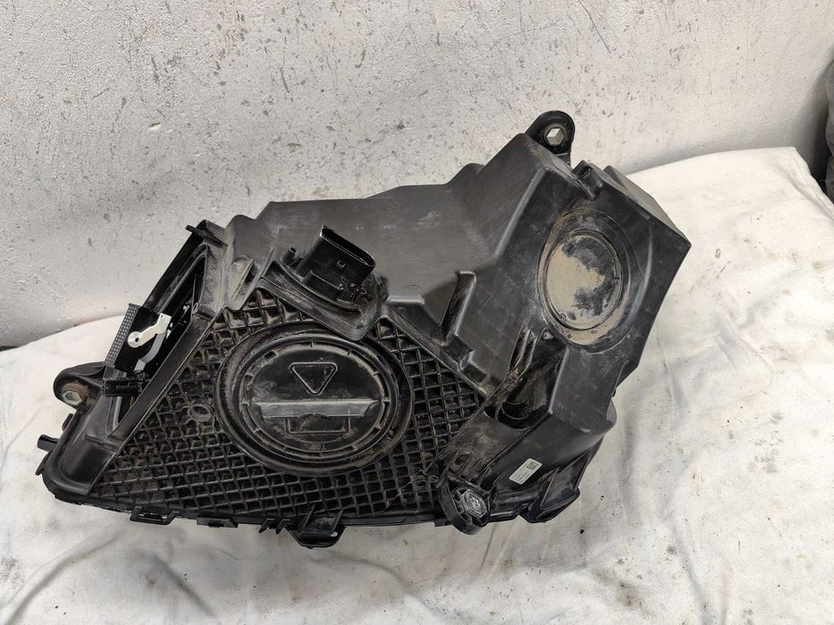 Оригинален фар Мерцедес ГЛЦ  Mercedes 253 GLC Led Feis