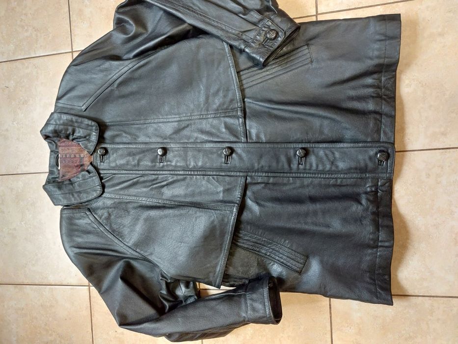 Jachetă piele naturala mărime XL. NOUĂ.