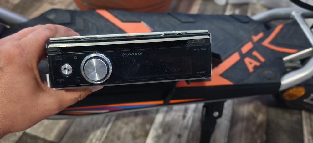 Player auto pioneer mixtrax deh-x8700bt