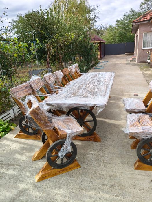 Mese rustice de gradina