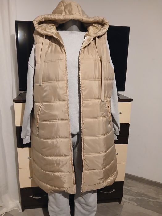 Vestă de damă L /XL..100 de lei bucata..