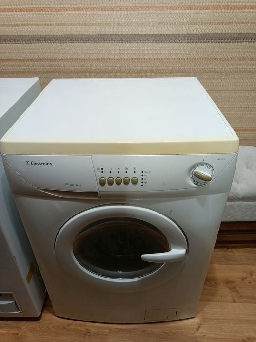 Стиральная машина  Electrolux