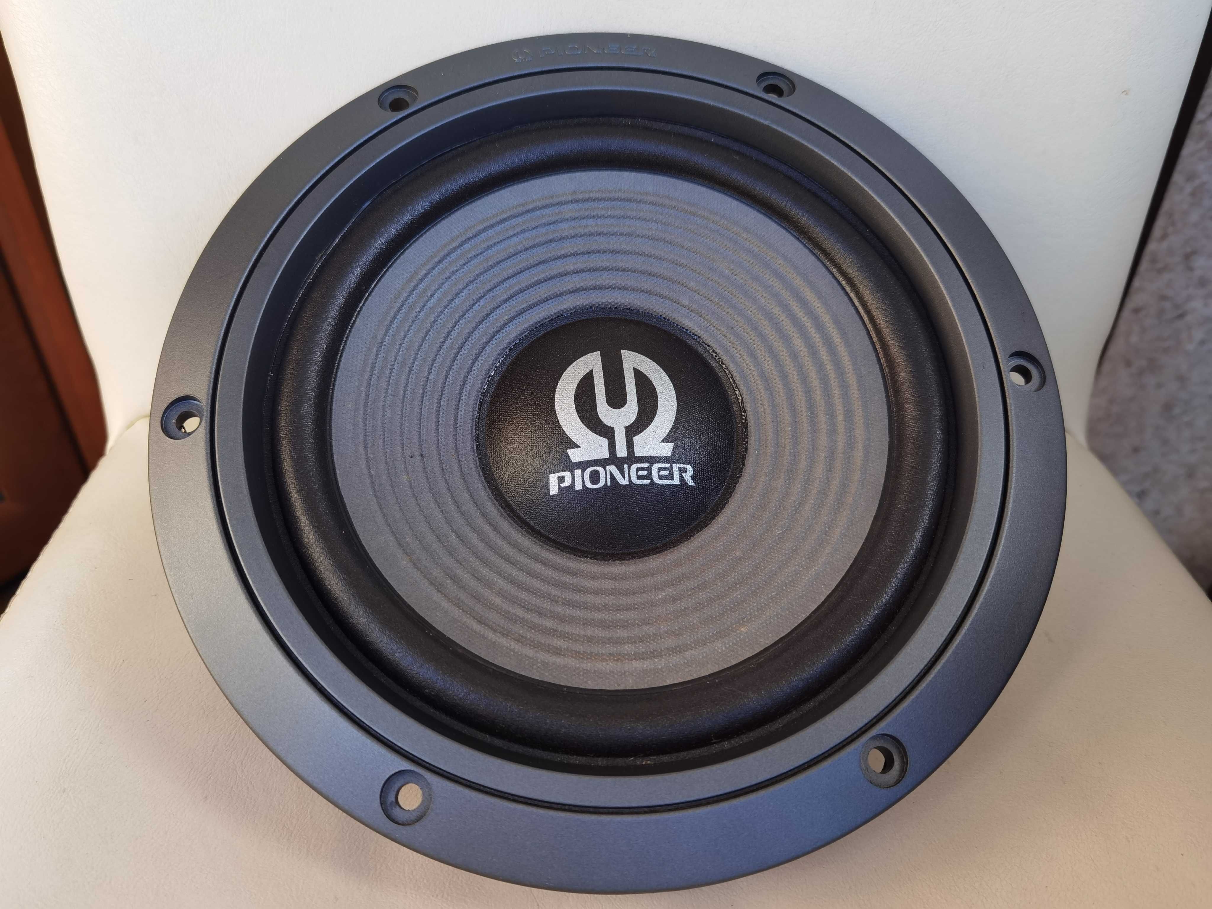 Високоговорител Pioneer 8 инча (20 см.)