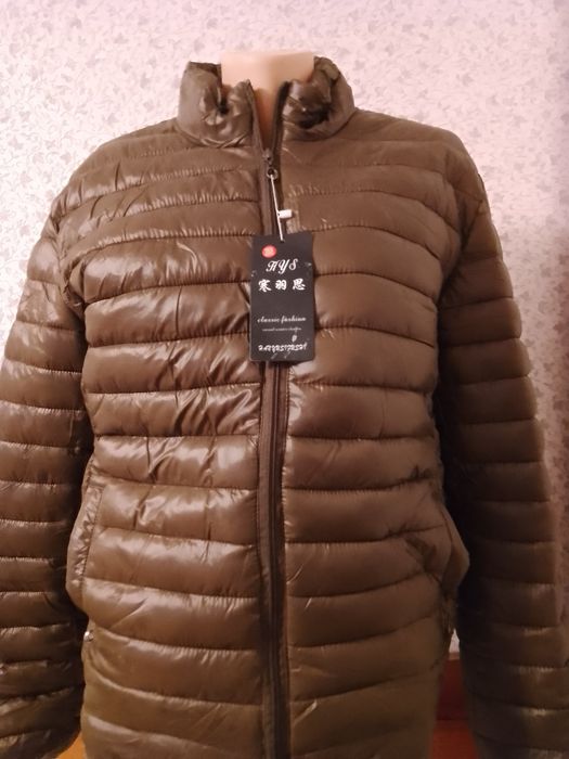 Одежда куртка зеленно болотного цвета