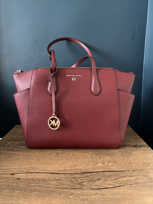 Дамска чанта Michael Kors