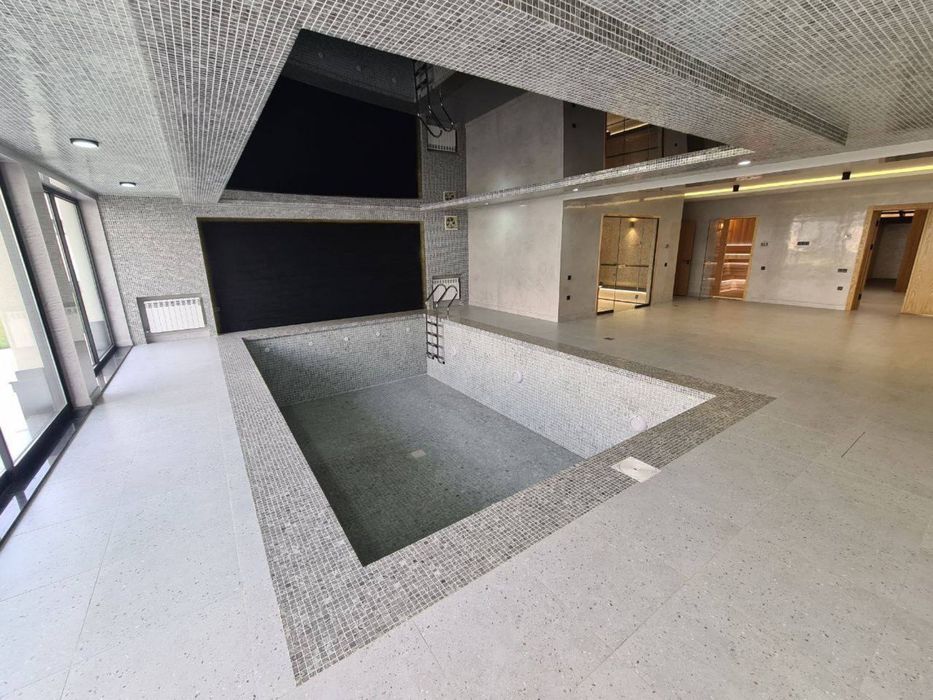 Продаётся НОВЫЙ ДОМ.  Мирзо Улугбекский район. Центр Луначарского