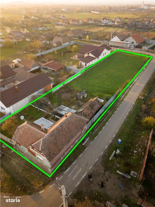Casa cu teren in Cefa cu dublu front stradal