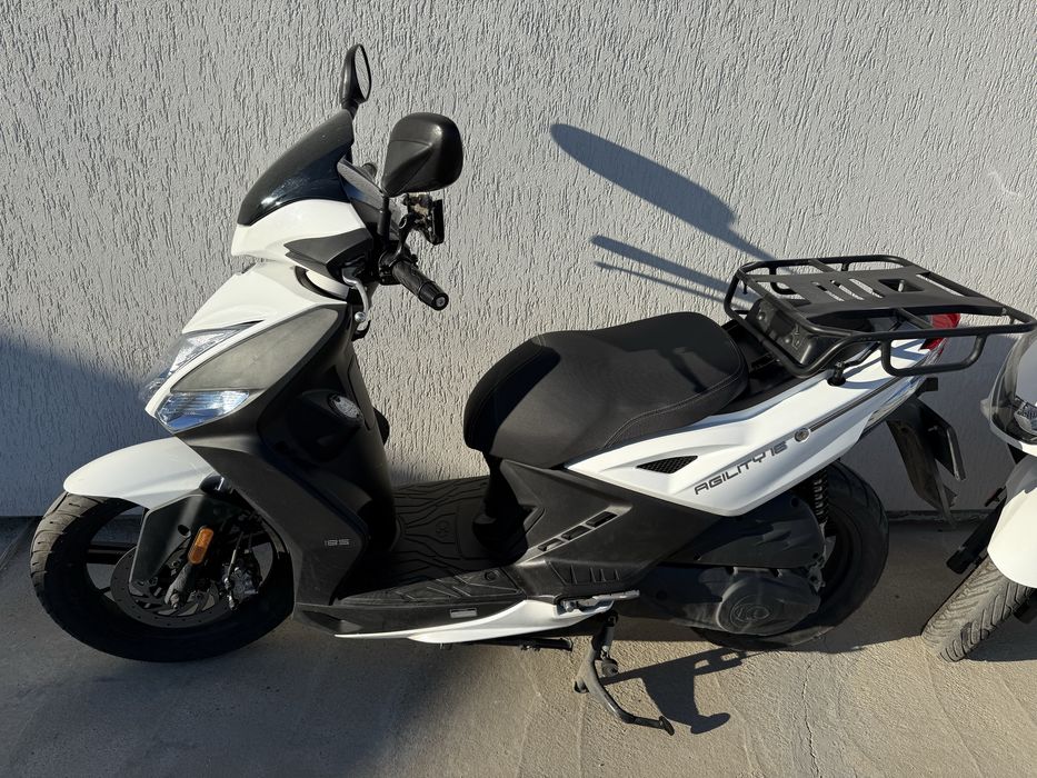 Inchiriez scuter Yamaha/SYM/Honda PCX bike rent glovo tazz Wolt