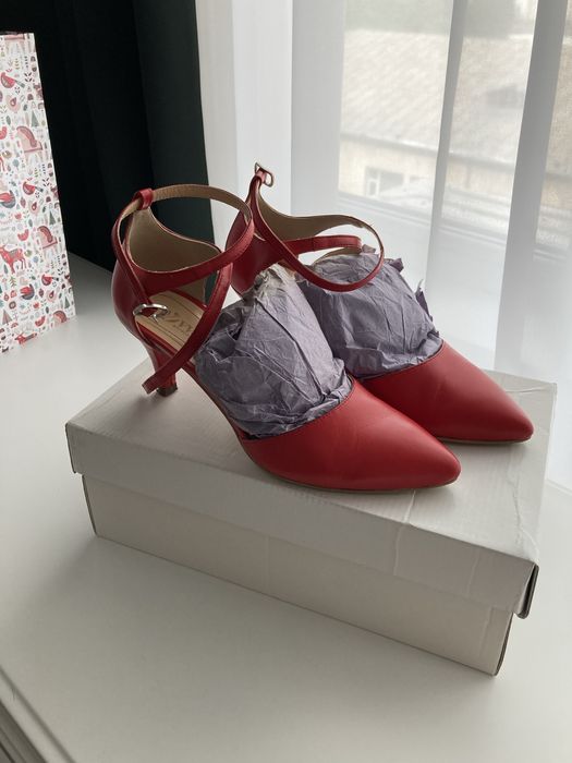 Pantofi rosii Yvettes 36