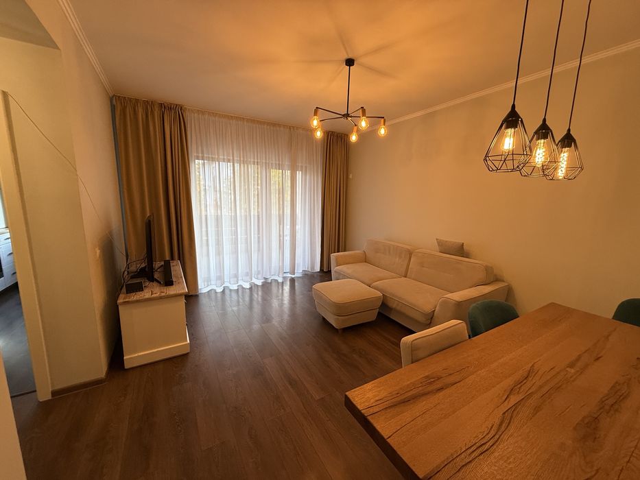 Apartament 2 camere, decomandat, 51 mp utili + balcon 8 mp, Sanpetru