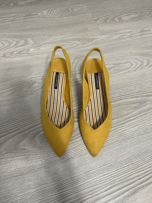 Pantofi Stradivarius