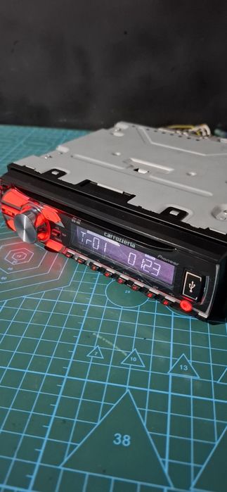 Carrozzeria DEH 480 magnitafon sotiladi