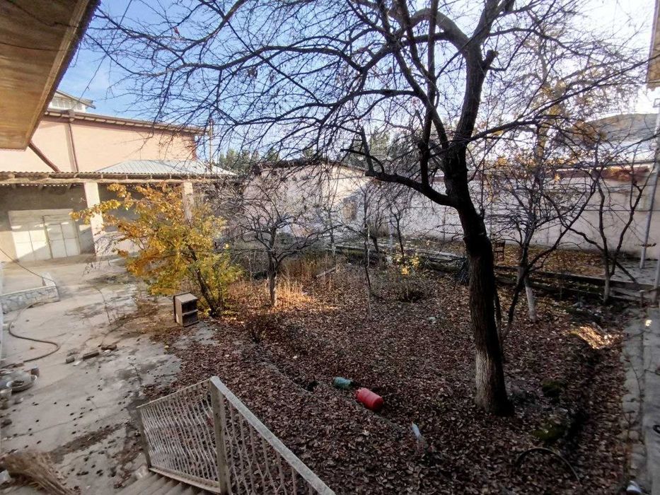 Дом 26 сотых рядом стадион Динамо