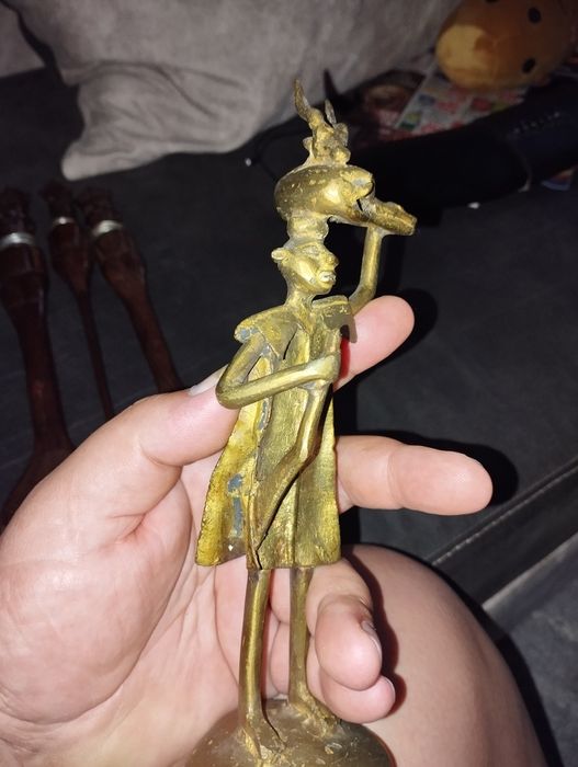 Различни бронзови предмети