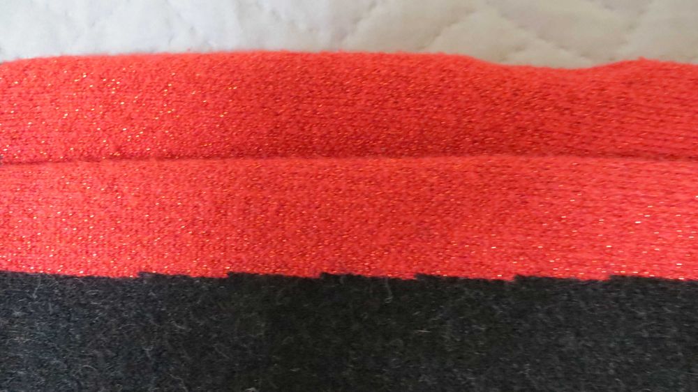 Топла GUESS рокля 12г