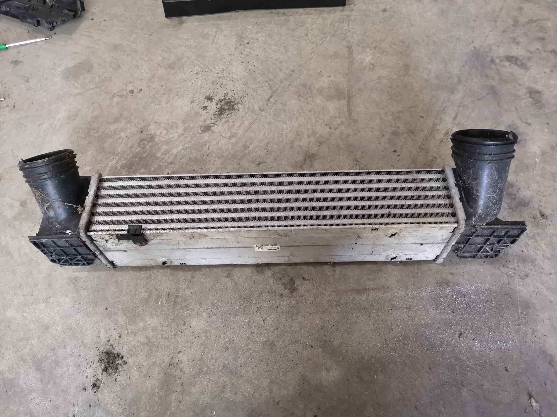 Radiator intercooler 2.0 diesel bmw e90 e91 e92 e93 e84 e87 e81 e88