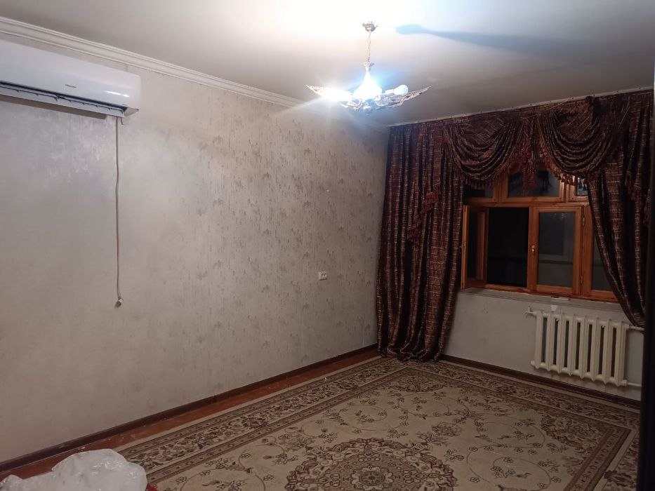 Продается квартира метро Шахристон 77 серия 2 комнатная квартира