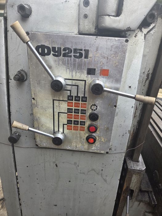 Фреза фу251+ оборудване