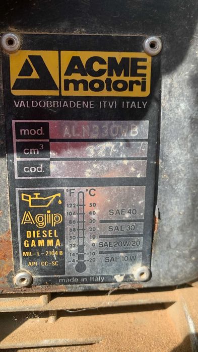 Vând motocoasă goldoni