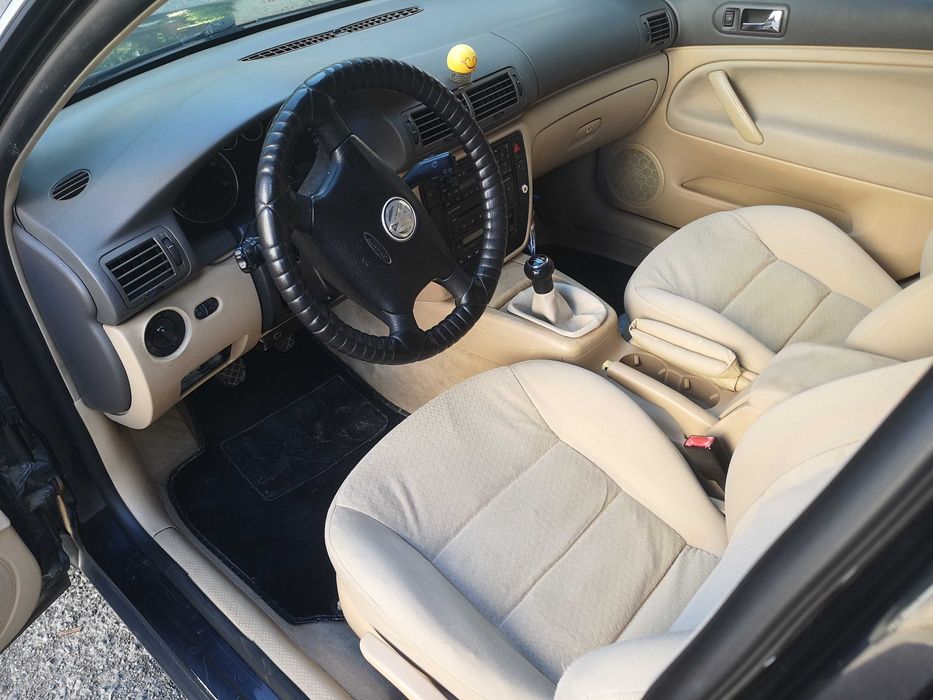 Продавам VW Passat Variant 5.5