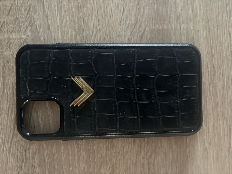 Iphone 11 în stare impecabilă cu 4 huse Velante și Mobile Fox