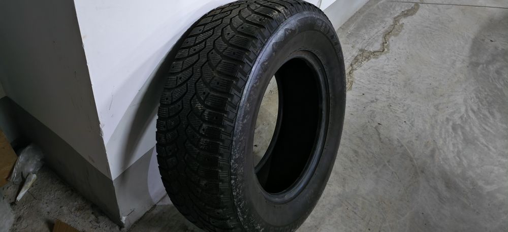 Продам шины R 17