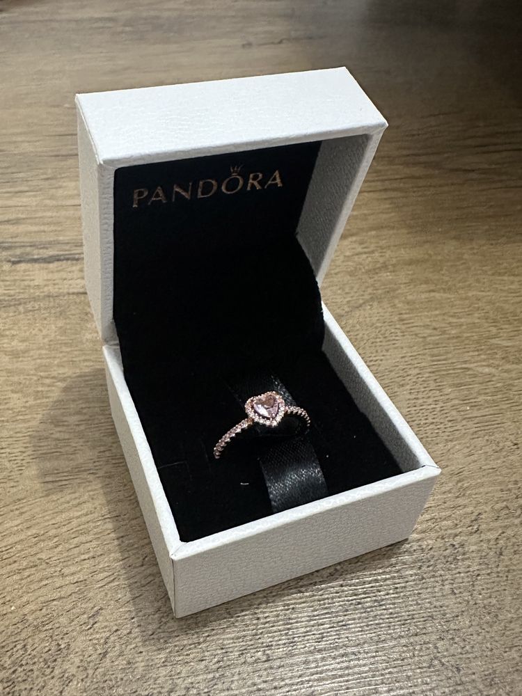 Inel Pandora rose