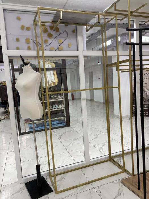 Срочно срочно оборудование для бутика